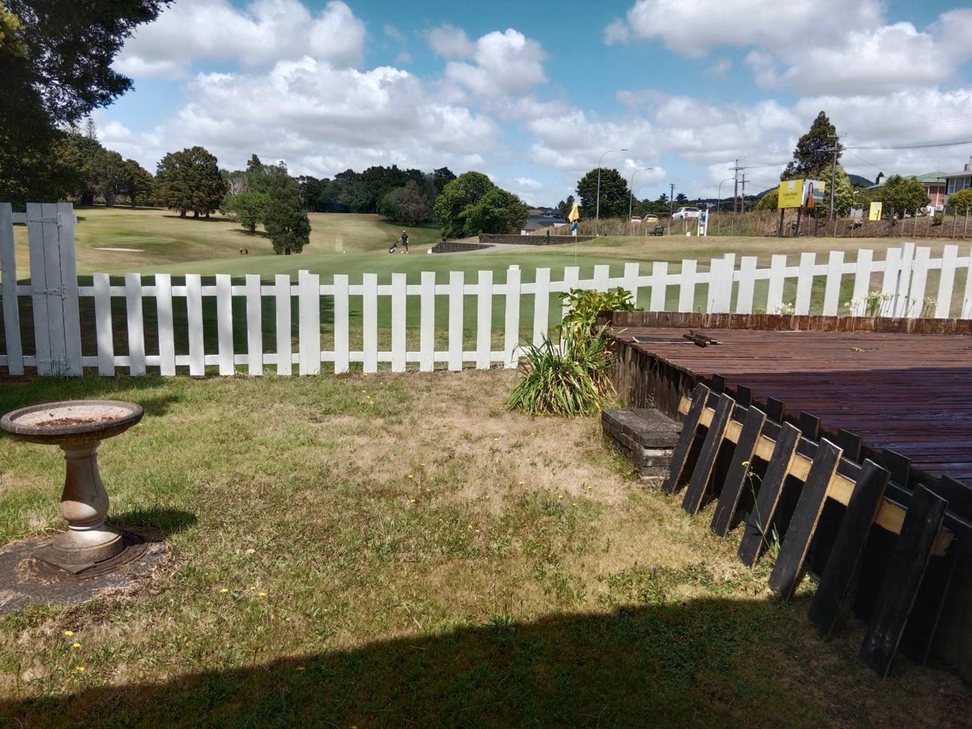 Newday Whangarei Bagian luar foto